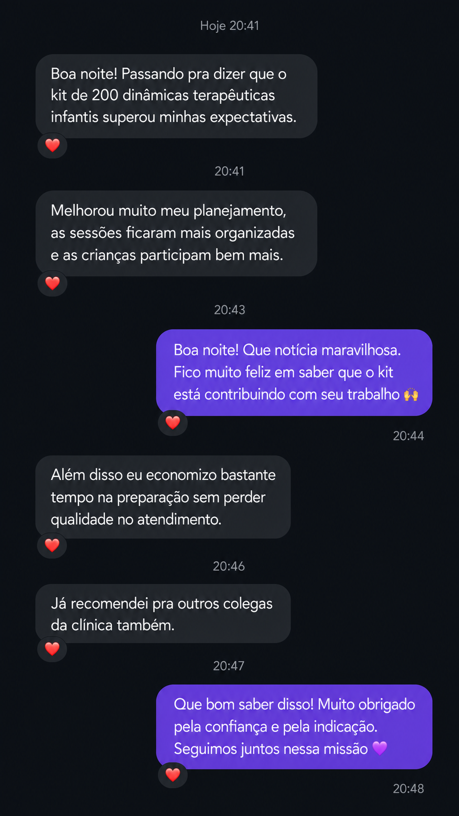 Conversa de um profissional dizendo que o kit superou as expectativas e que já recomendou a colegas
